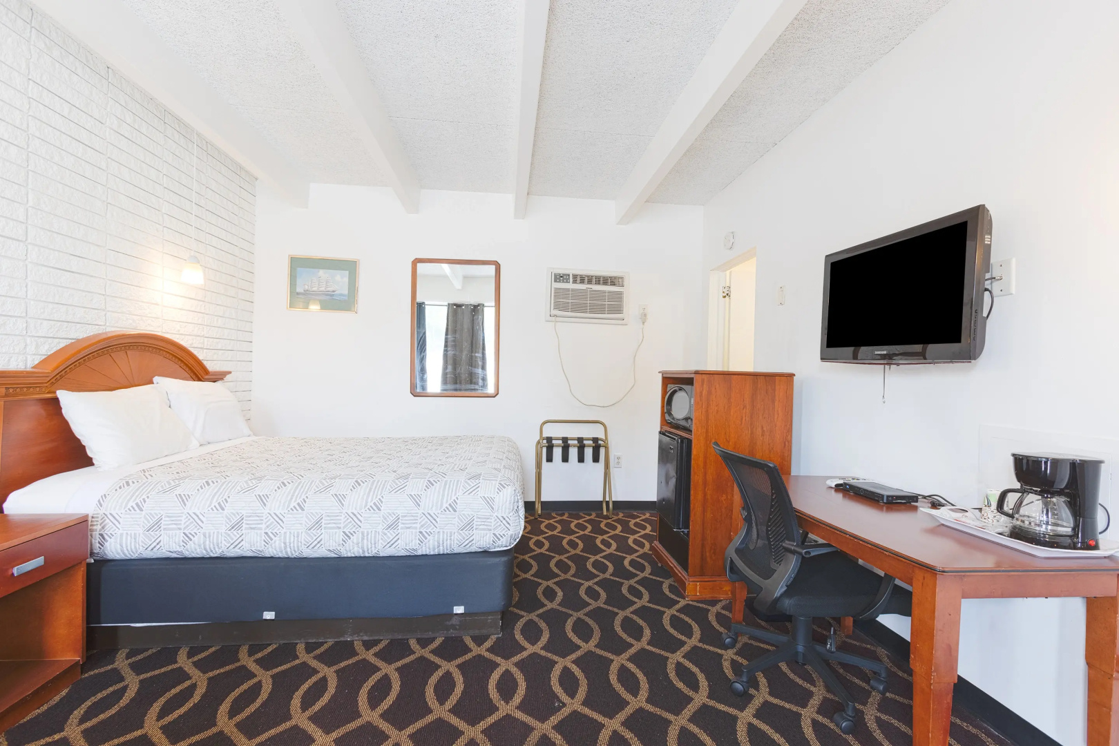 Sonrise Inn Lincoln Hwy By OYO