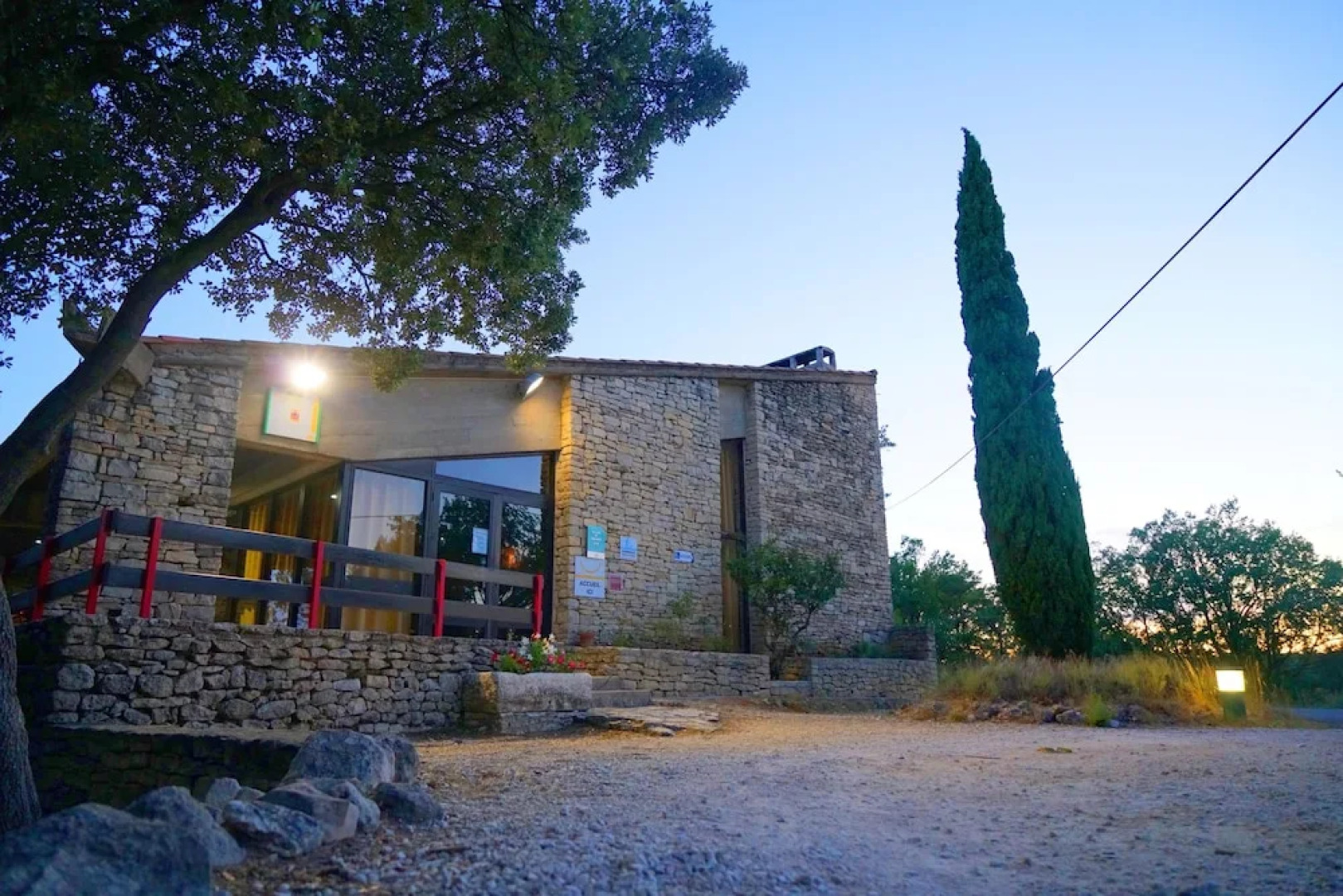 VVF Luberon Provence, Murs