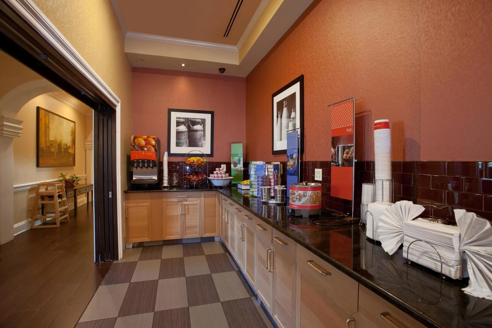 Hampton Inn & Suites Stamford