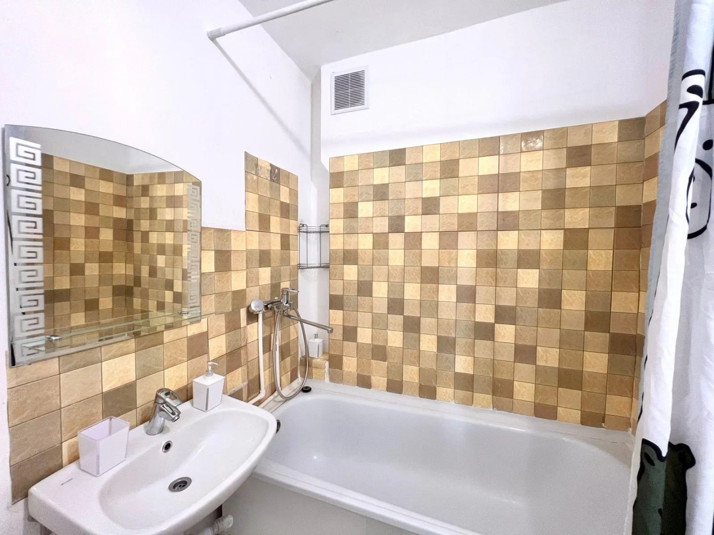 Harmonia Apartments (Гармония Апартментс) на улице Ленина 72Б