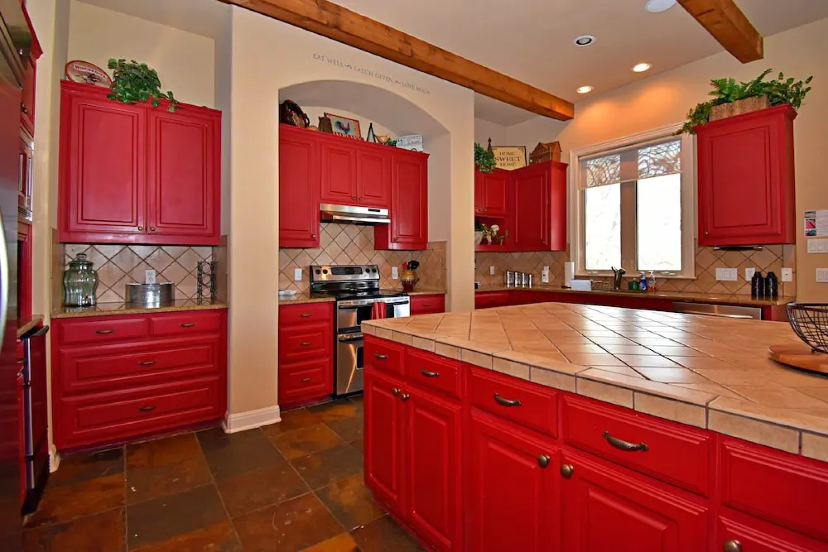 Pet-friendly Oasis in Gated Community!
