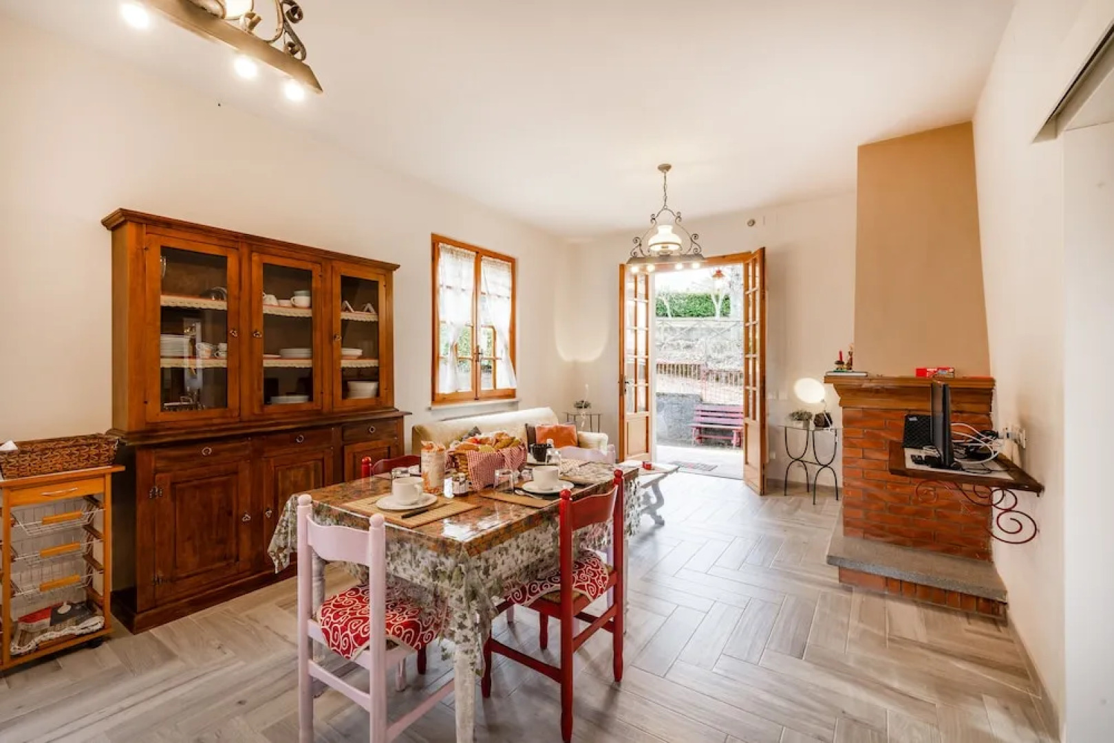 Comfortable Home Vittoria8 Among Greenery