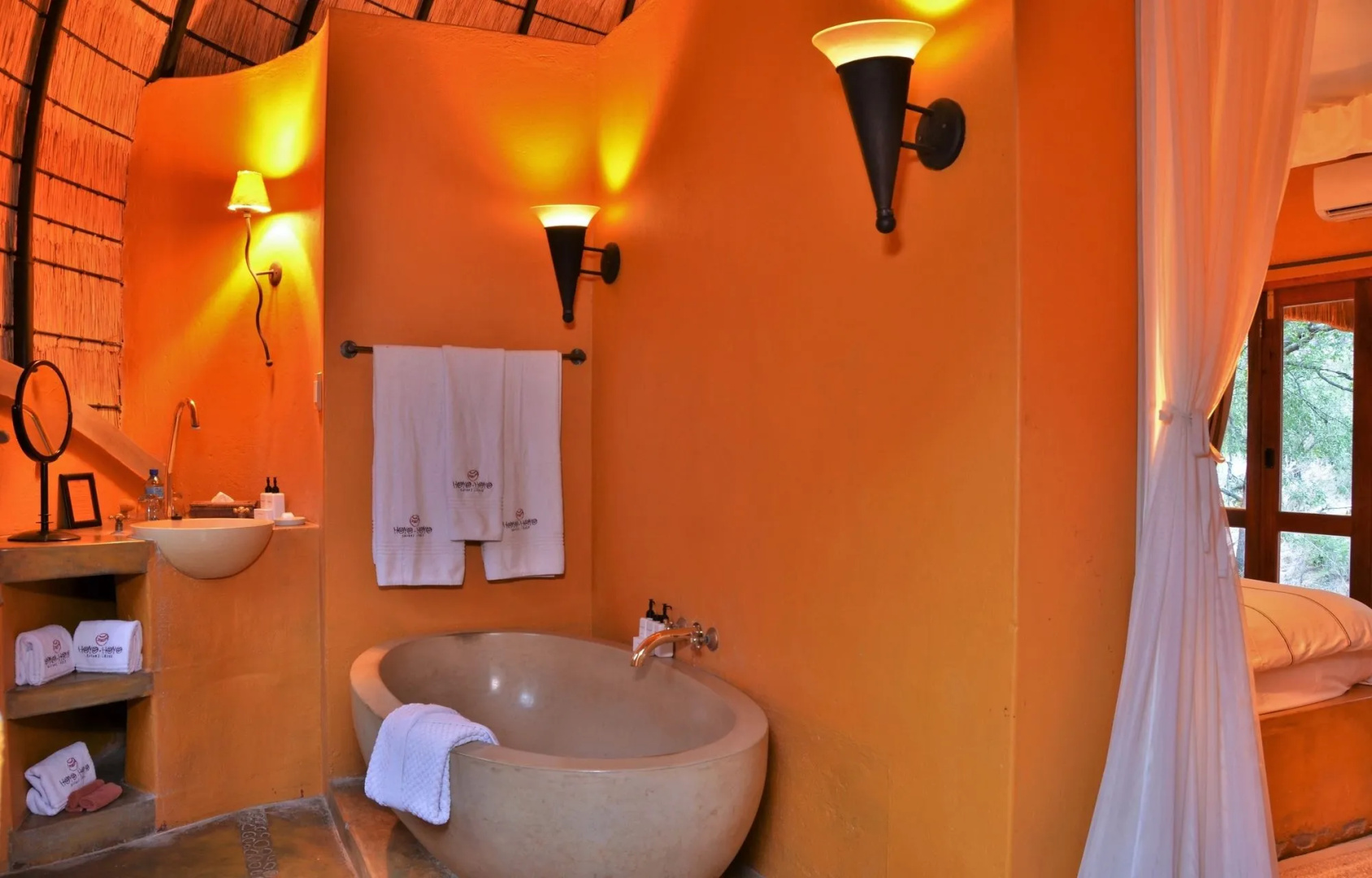 Hoyo Hoyo Safari Lodge