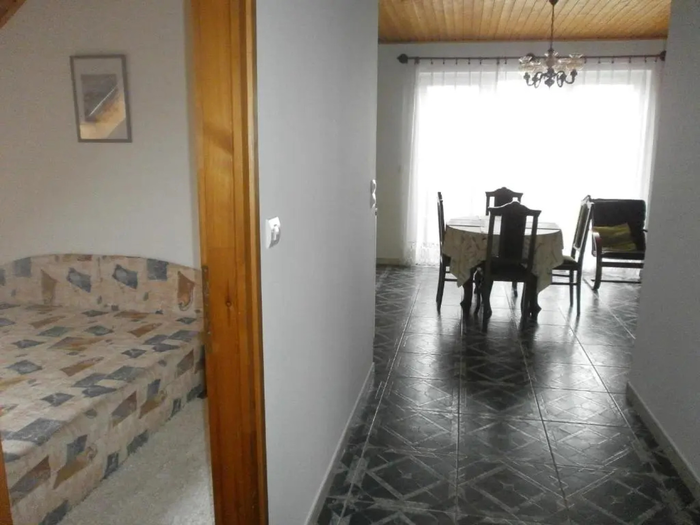 Fehér Rózsa Apartman
