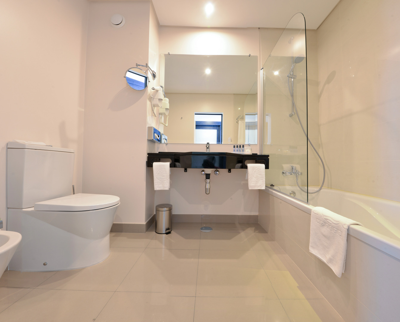 Отель Vila Galé Náutico