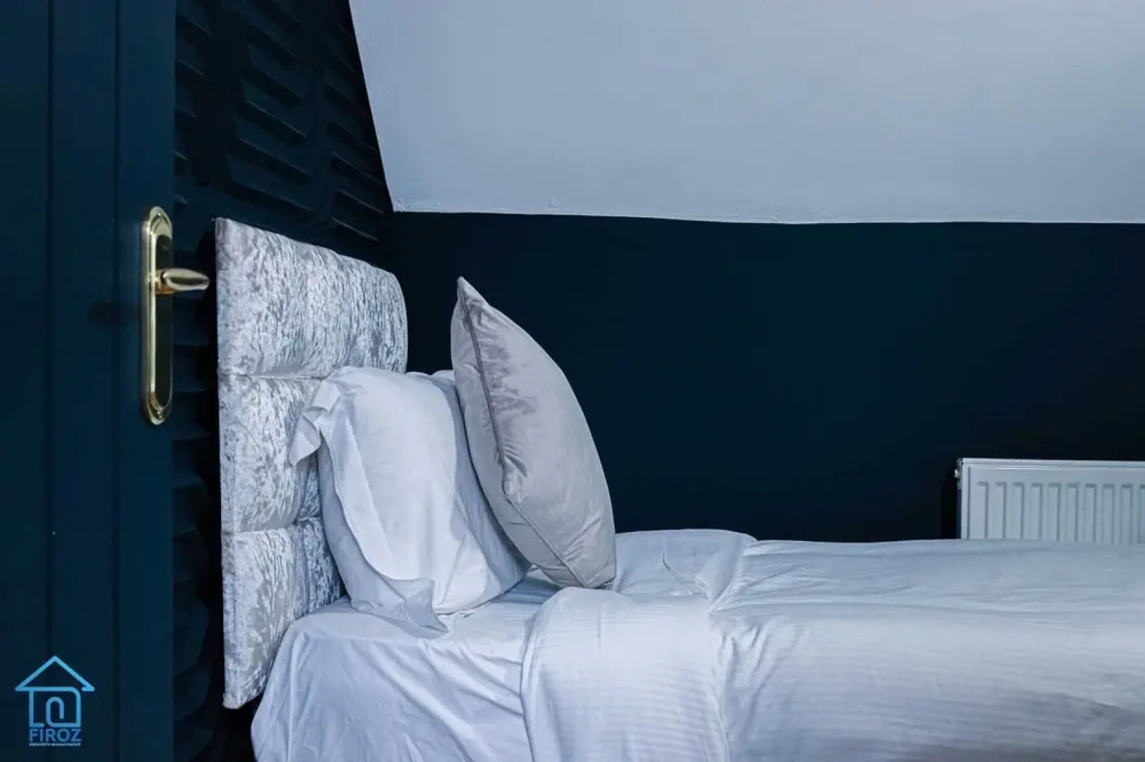 York Contractor House by Firoz Property Management