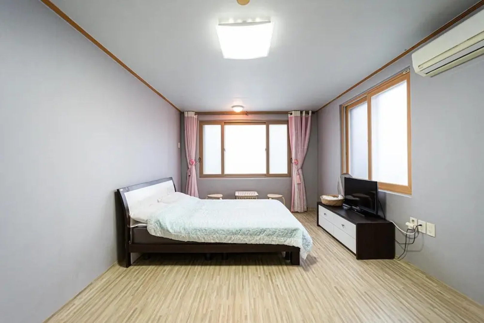 Samcheok Sol Beach Pension