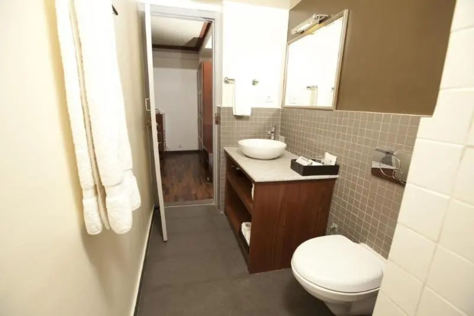 Shambaling Boutique Hotel