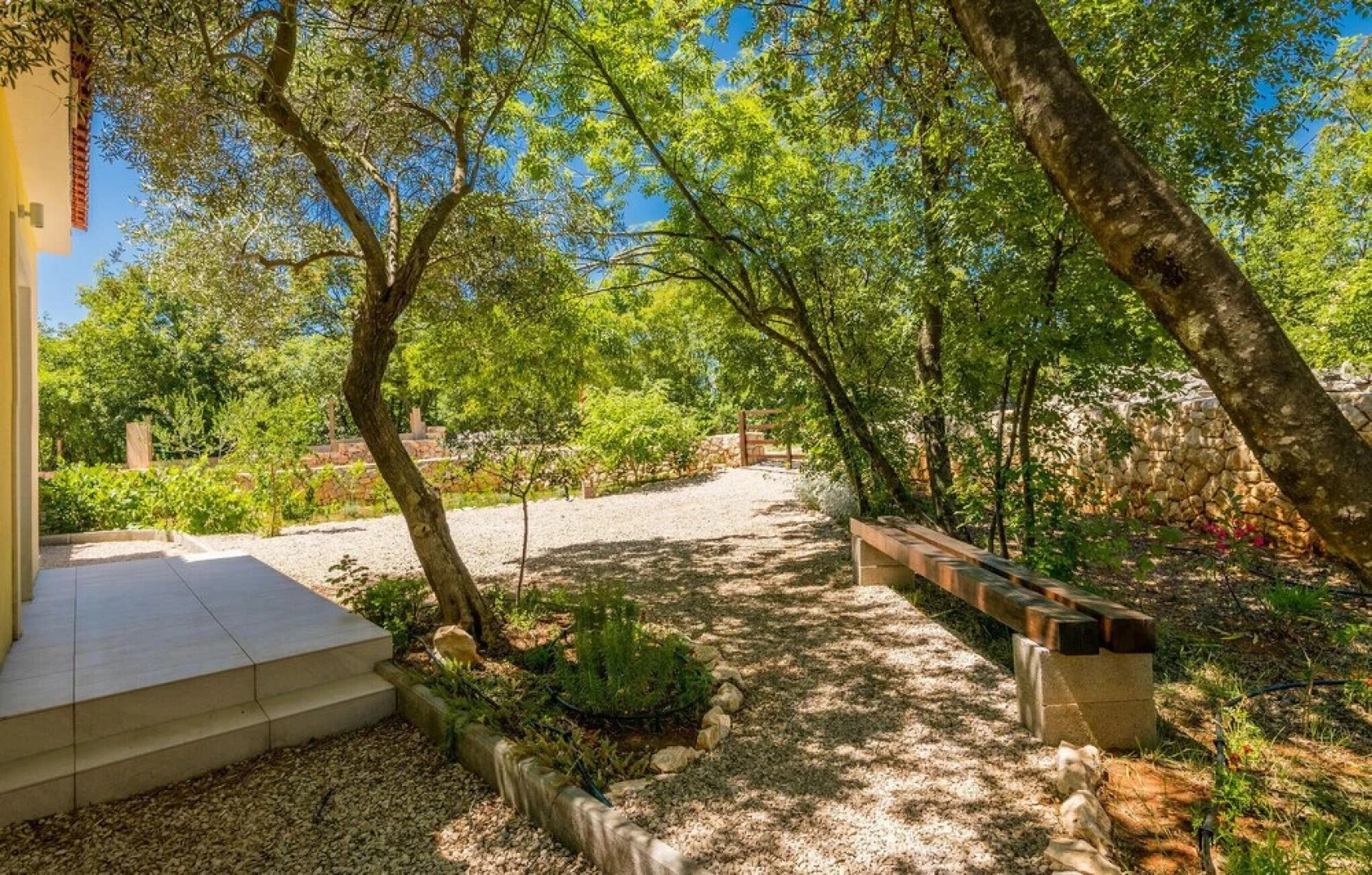 Beautiful Home in Kras With Wifi and 3 Bedrooms