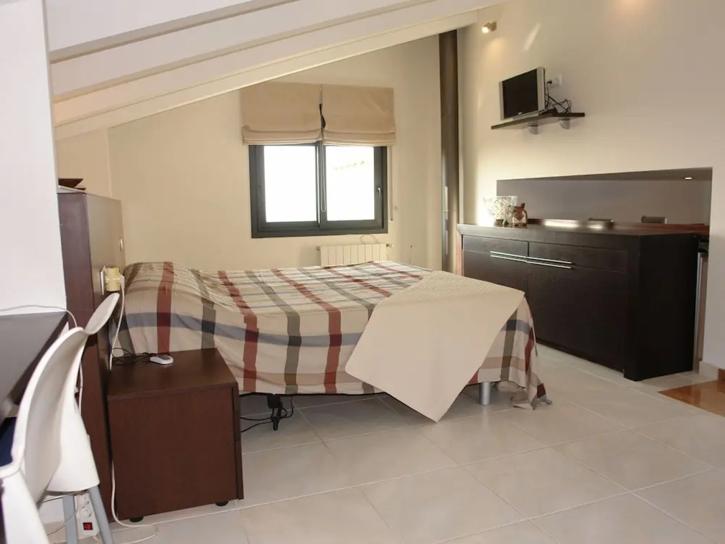 Scenic Villa in Palau Saverdera With Private Swimming Pool