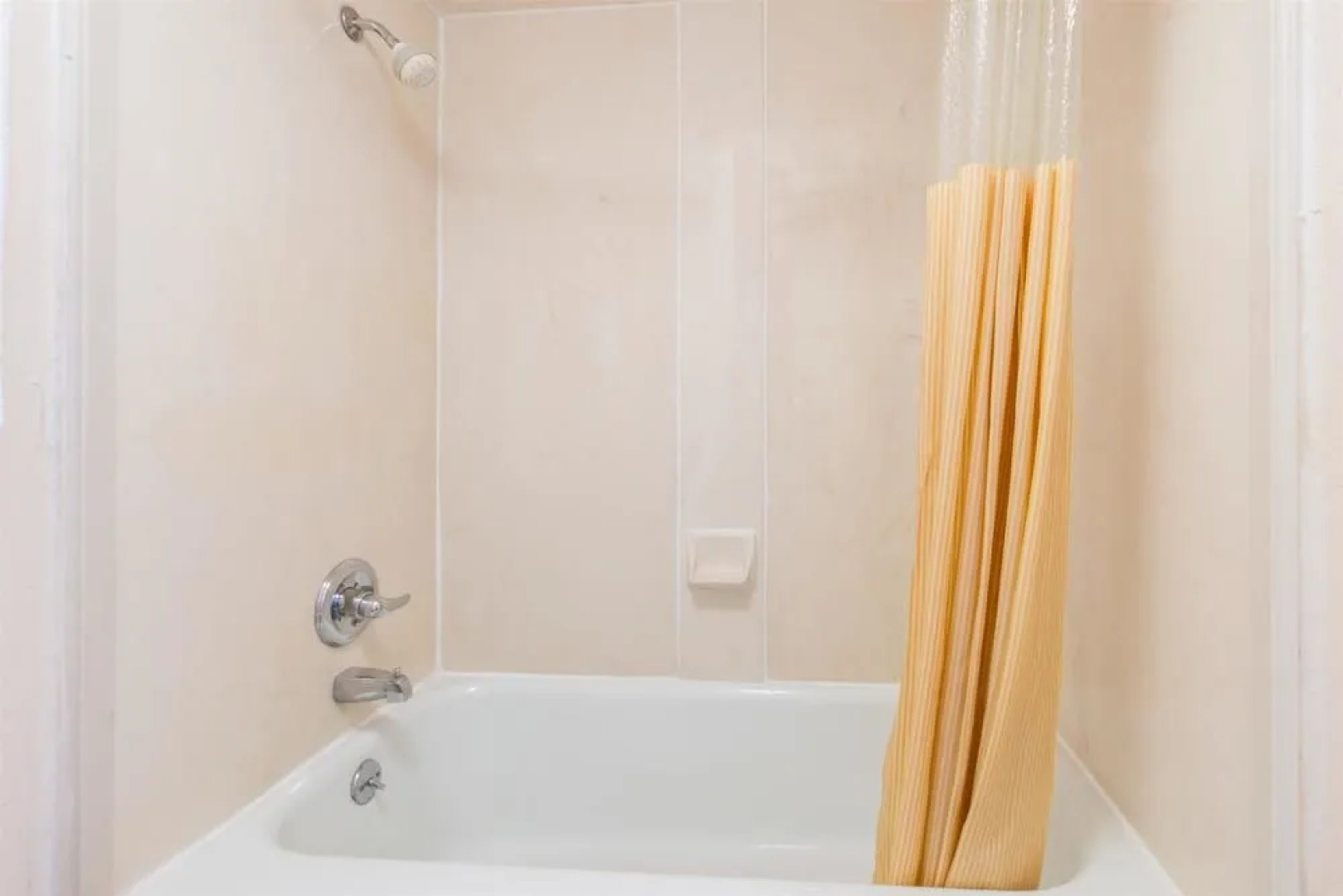 Days Inn by Wyndham Georgetown North Of Lexington