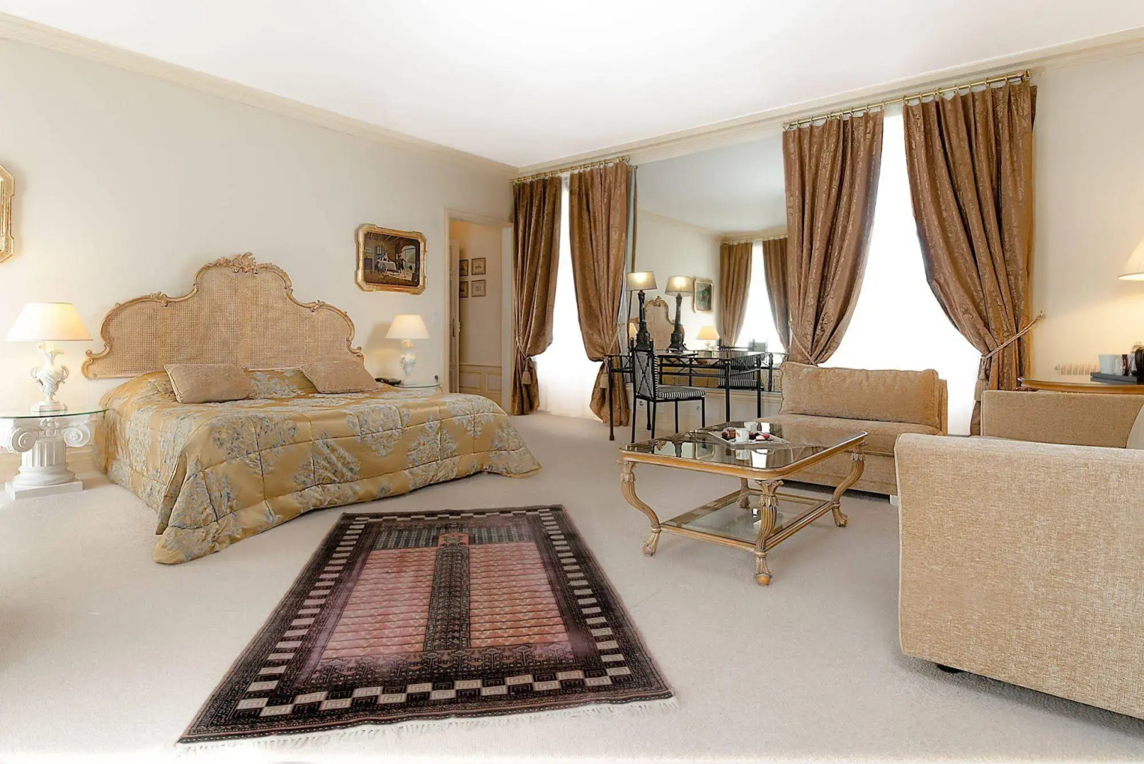 Chateau de Rochecotte