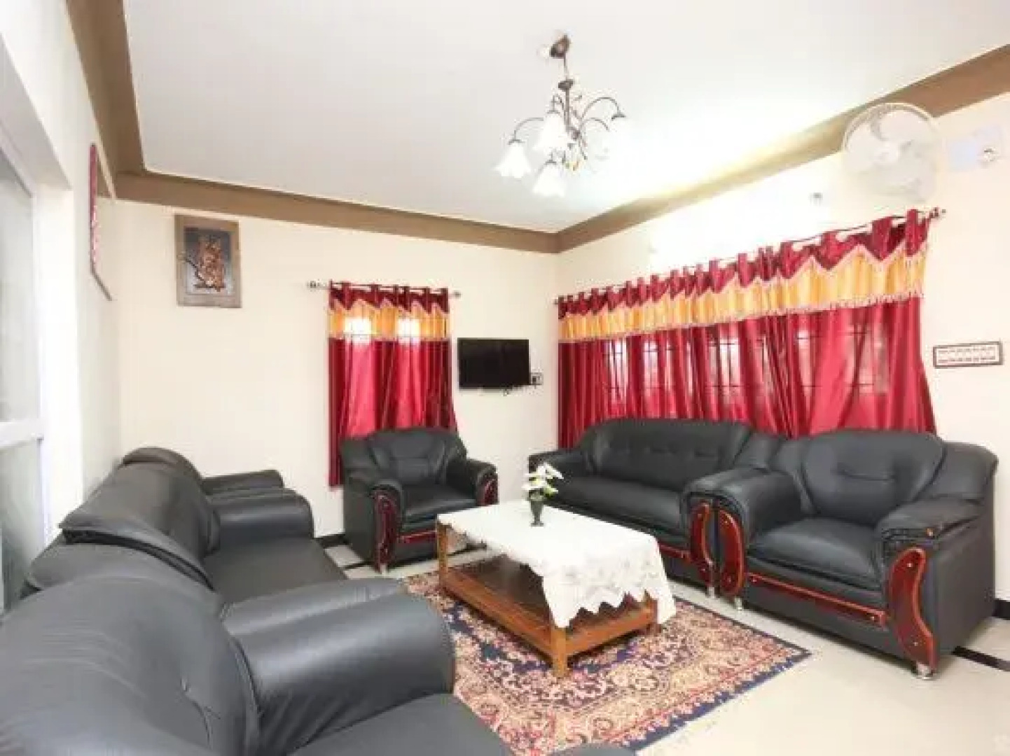 OYO 28641 Vijaya Deepa Guest House