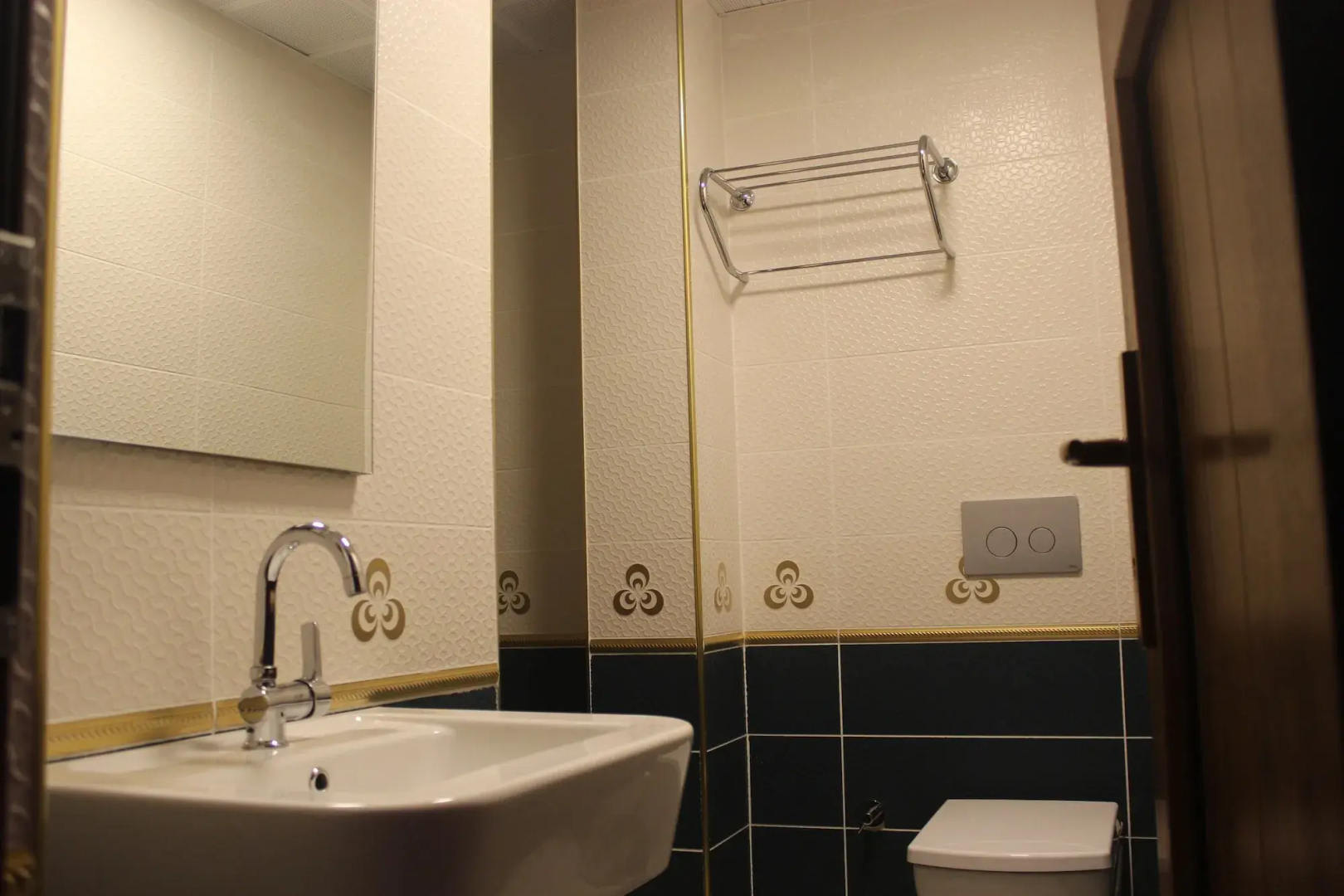 Nur Hotel