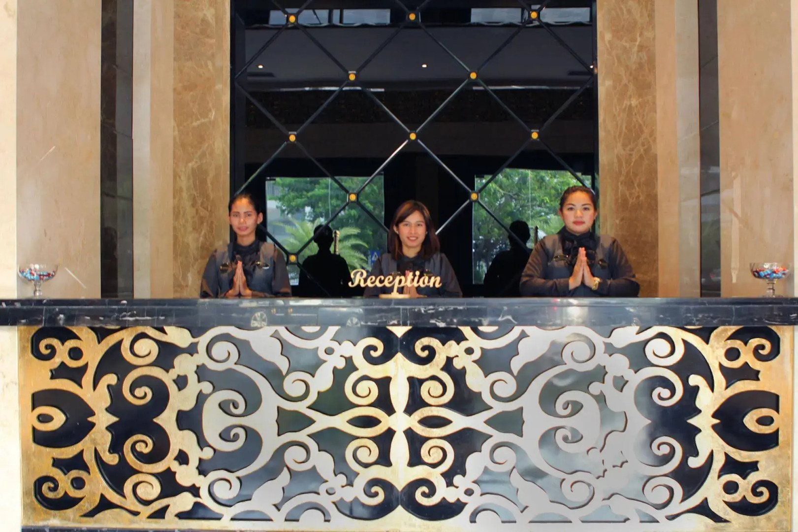 The Grantage Hotel & Sky Lounge