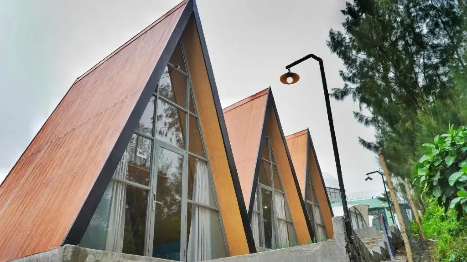 Azana Essence Selo Boyolali