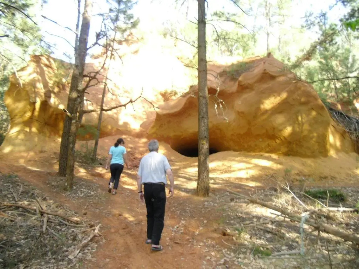 La Colline des Ocres Village de vacances 3 étoiles