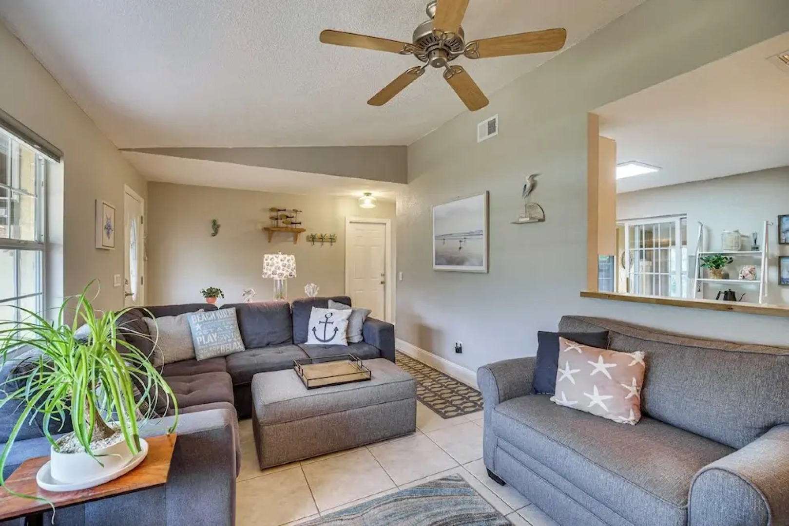 Lovely Merritt Island Home w/ Kayak + Fire Pit!