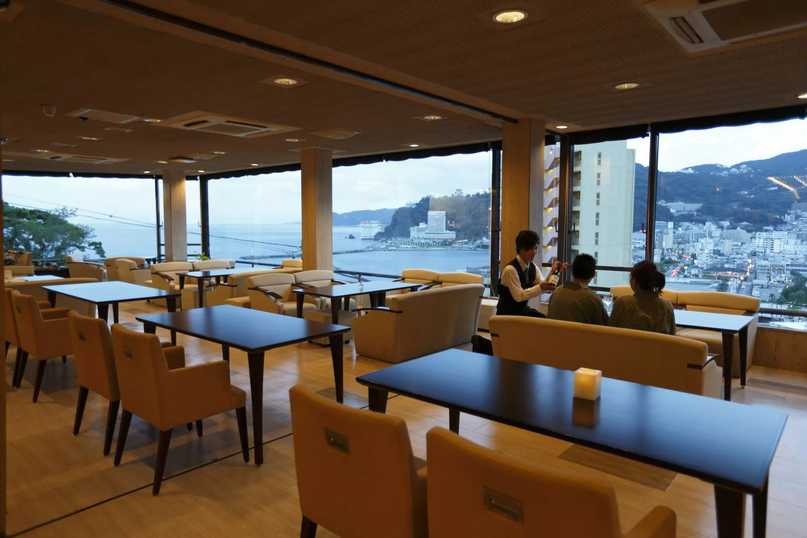 Tsukino Sumika Atami Juraku Hotel