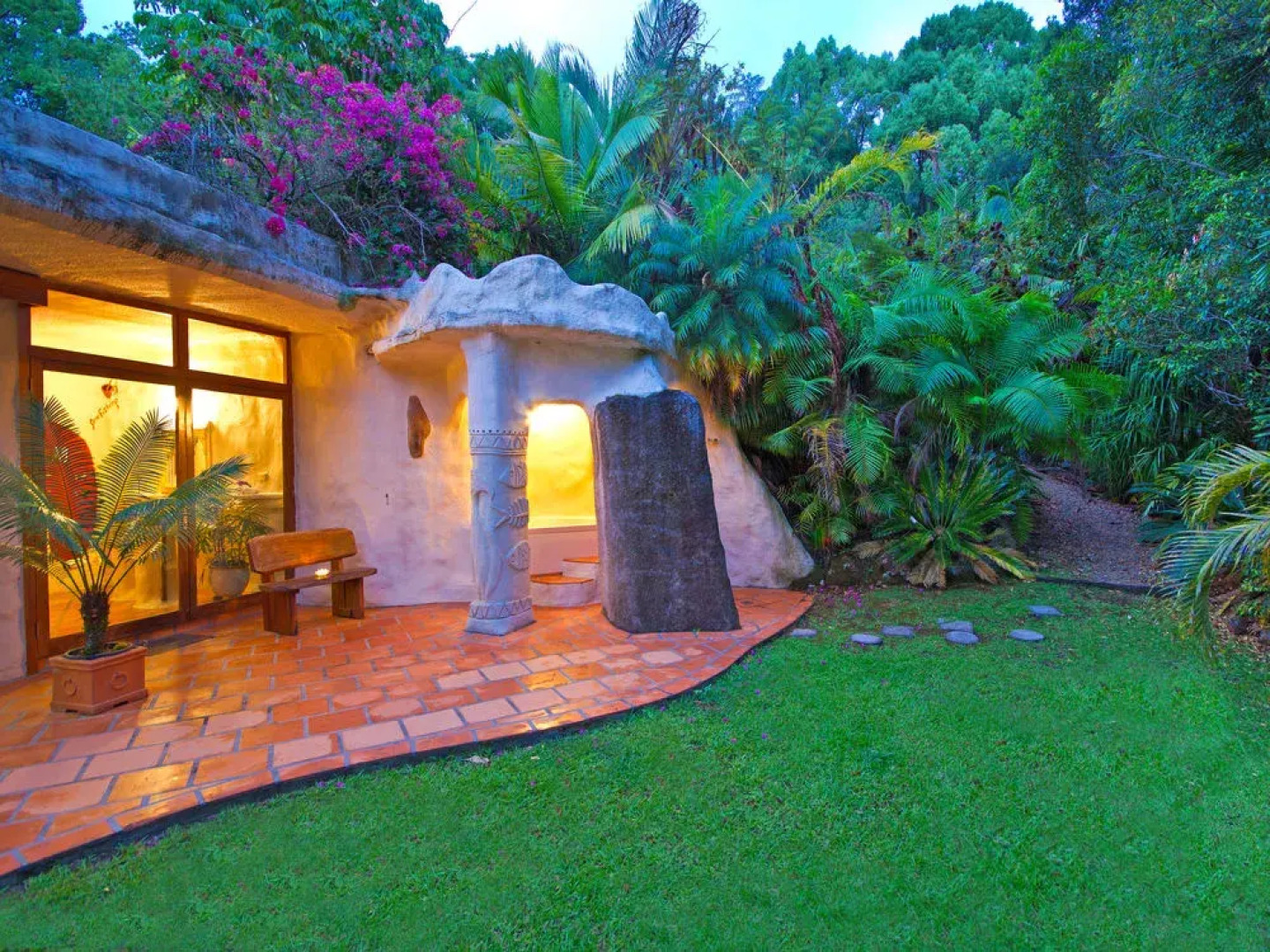 Amazing Wollumbin Palms Retreat