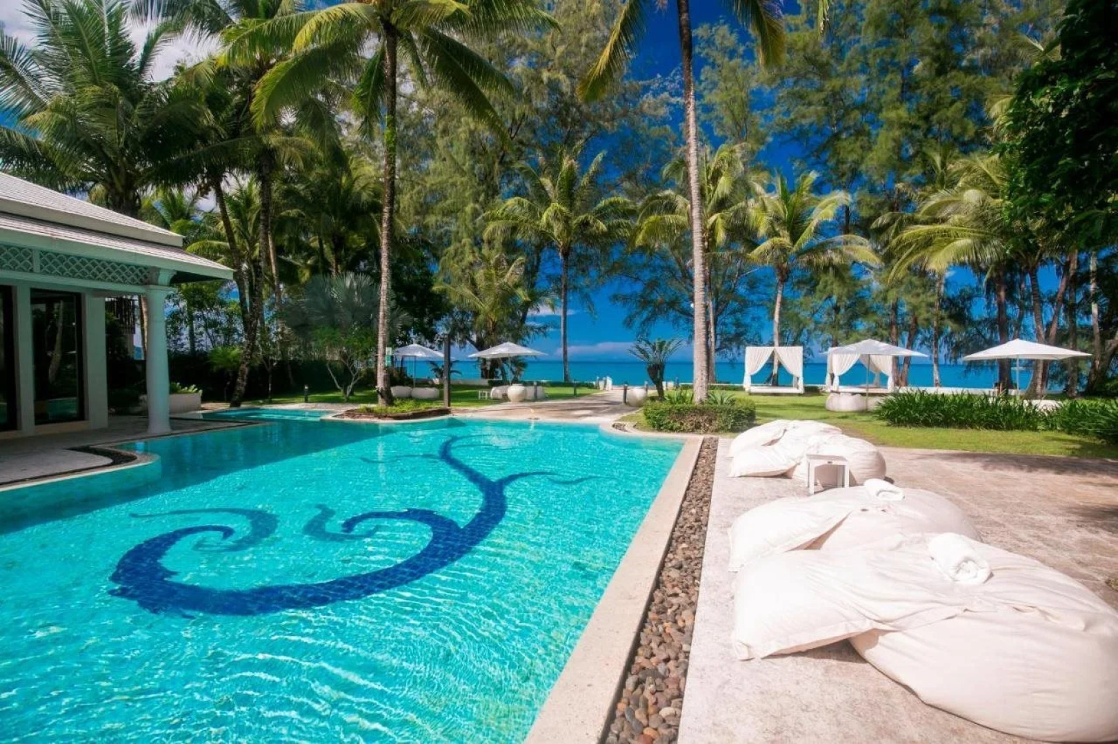 The Anda Mani Khaolak Beachfront Villas