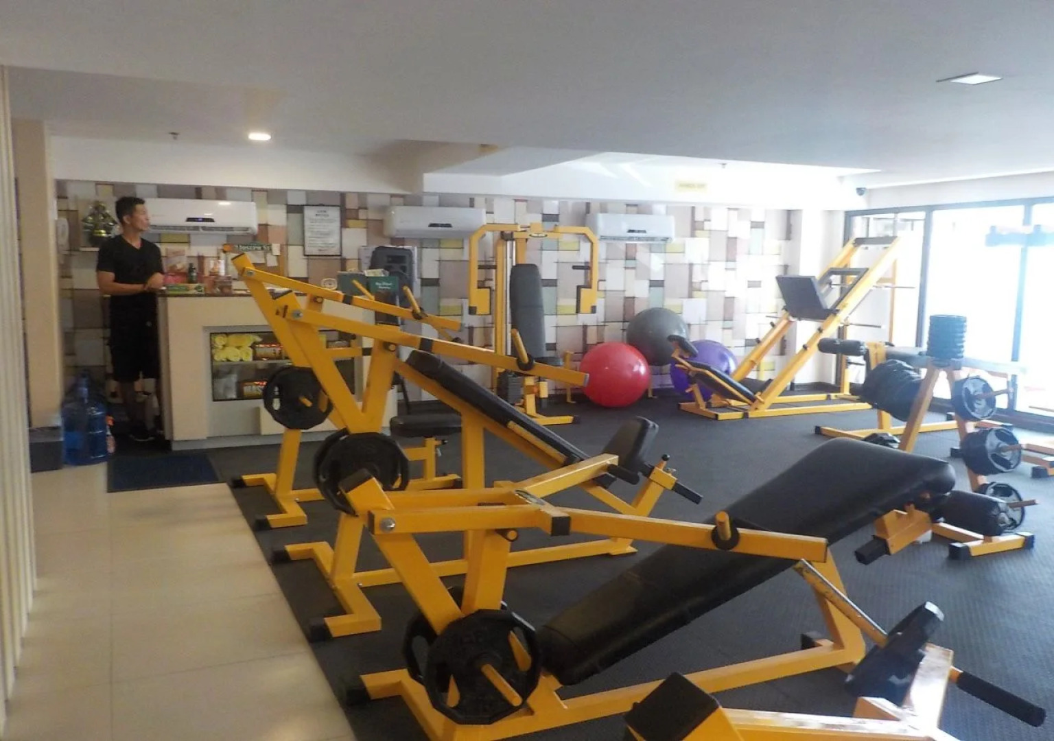 Royal Suites Condotel