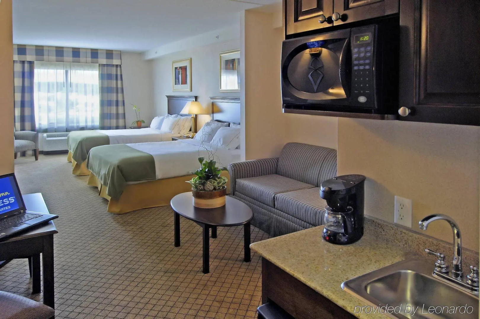 Holiday Inn Express & Suites North Bay by IHG