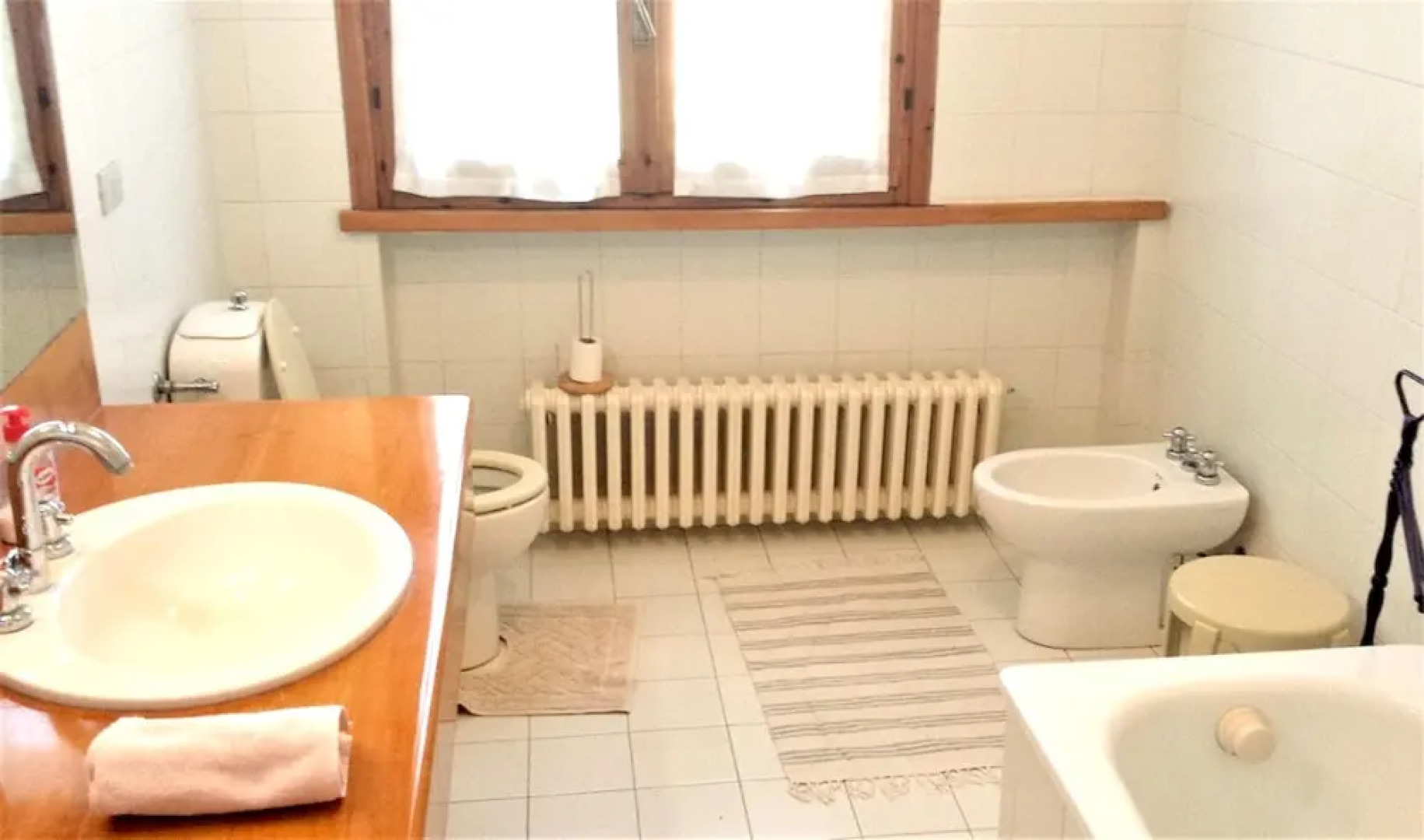 Villa With 7 Bedrooms in Pesaro, With Private Pool, Enclosed Garden an