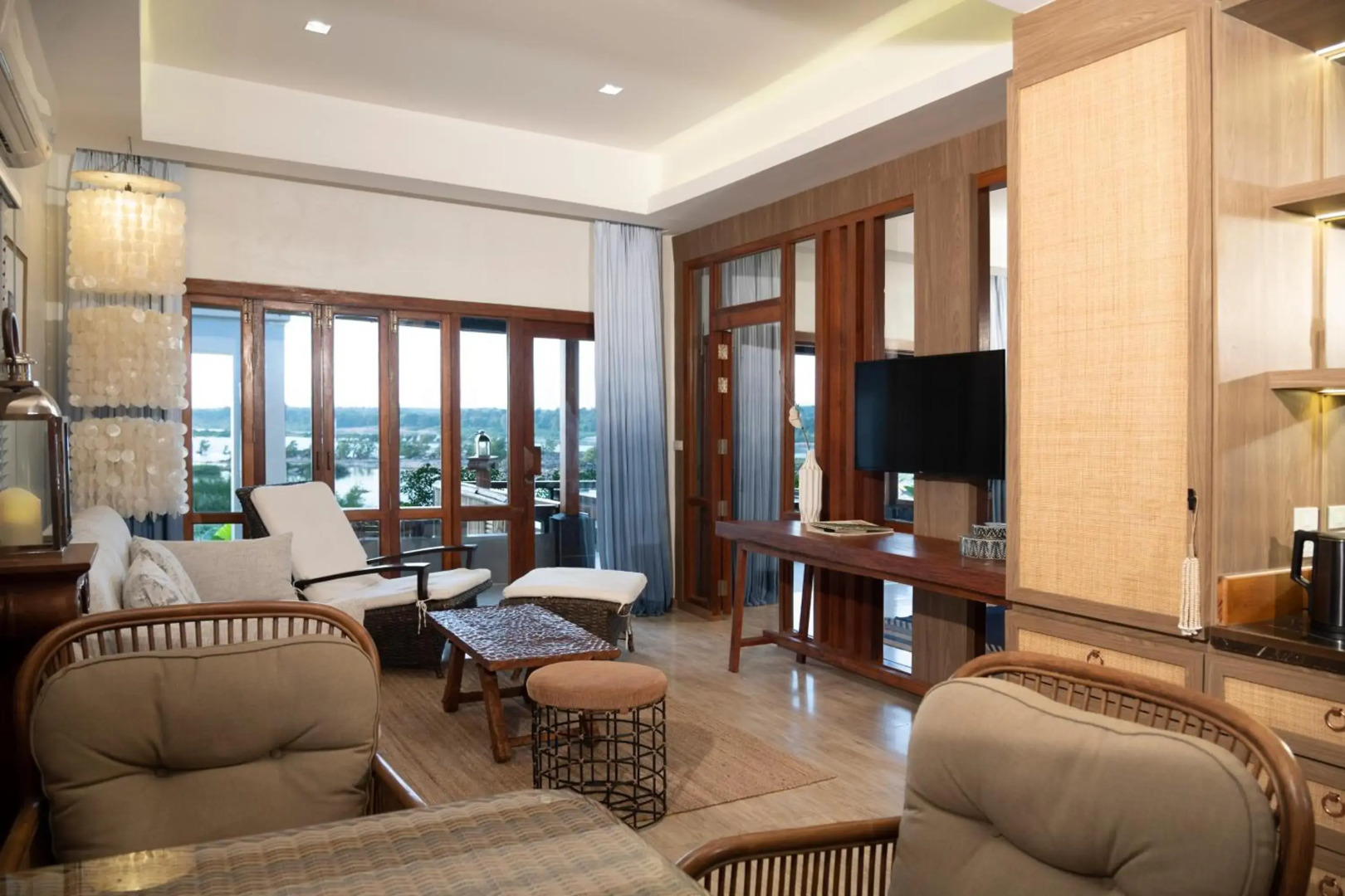 Tohsang Heritage Khongjiam