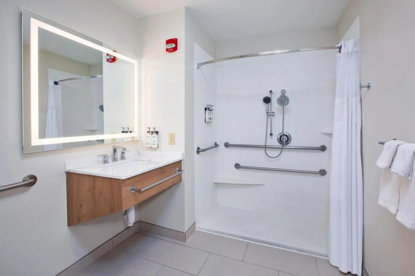 Staybridge Suites Omaha 80th And Dodge by IHG