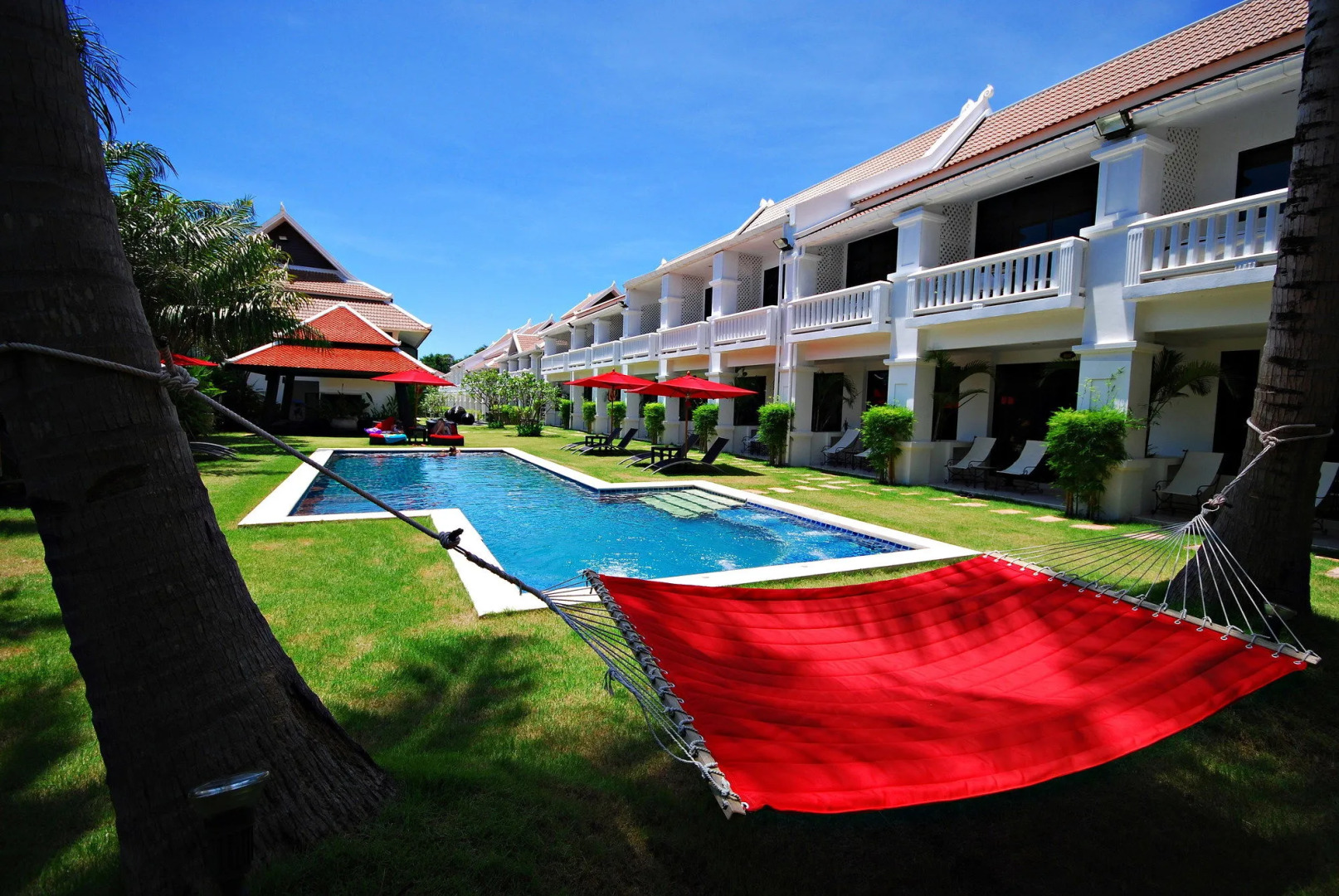 Palm Grove Resort