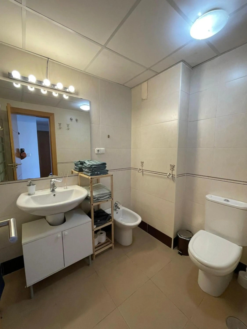 Piso centro de Granada junto al metro