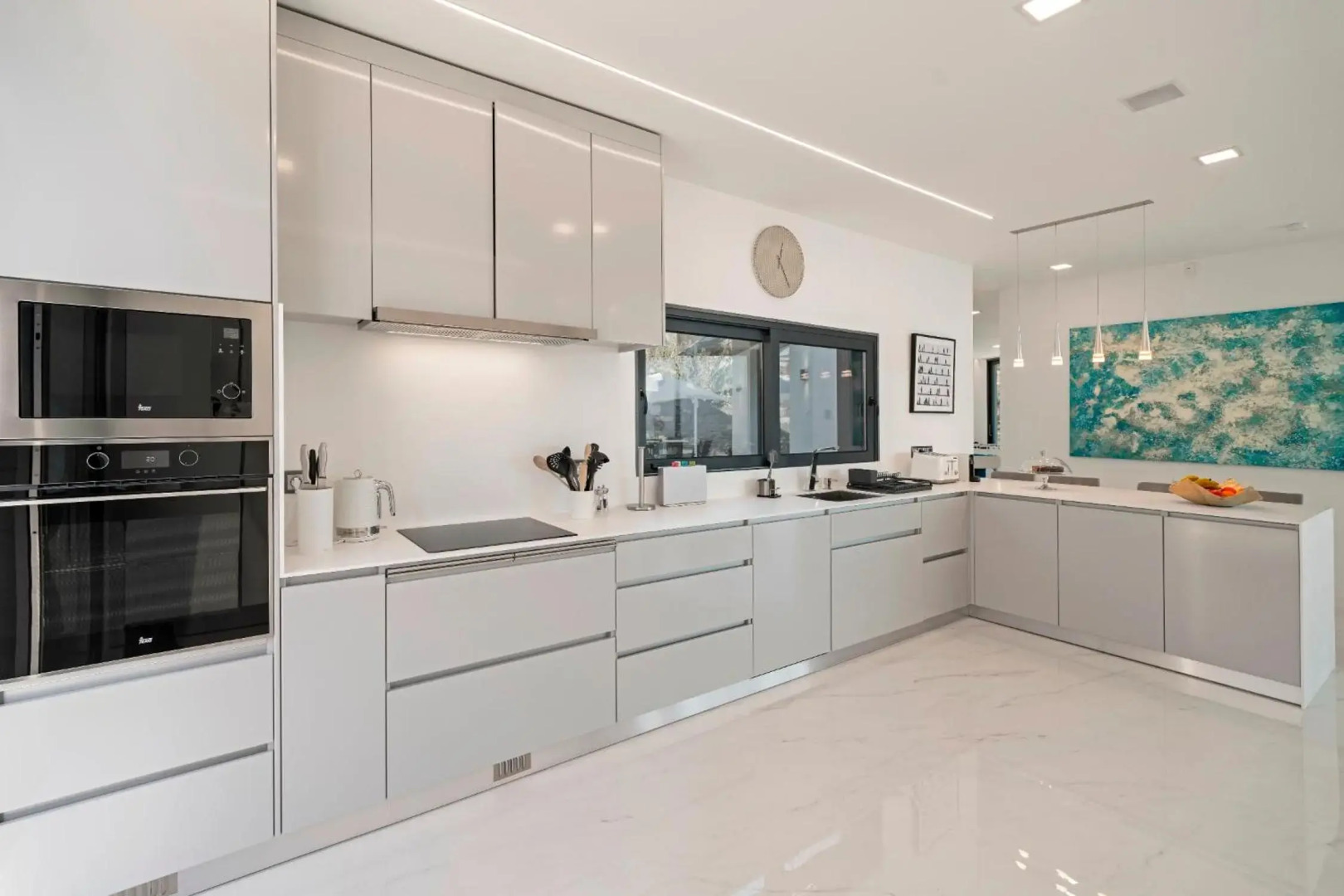 Seacrest by OurMadeira