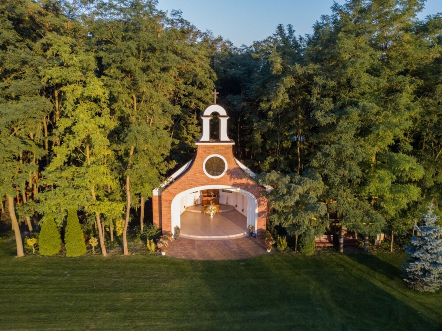 Granada Konferencia Wellness Sport Hotel