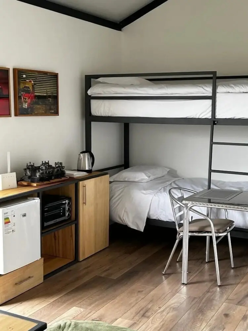 Hoxhohl Travel Lodge