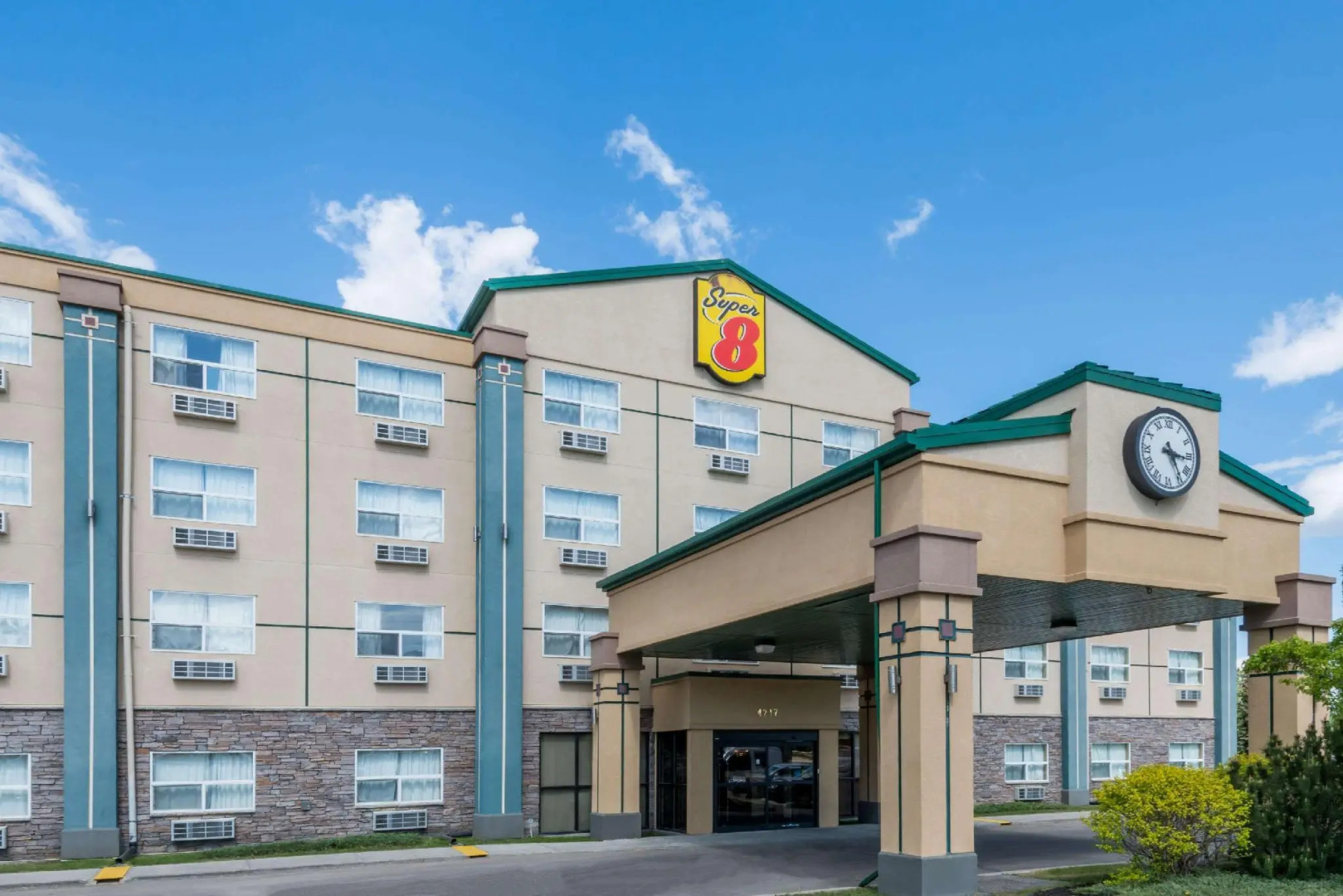 Park Hill Inn & Suites