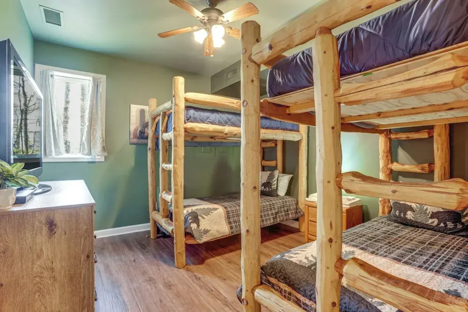 Stunning Wintergreen Resort Home: Ski & Golf!