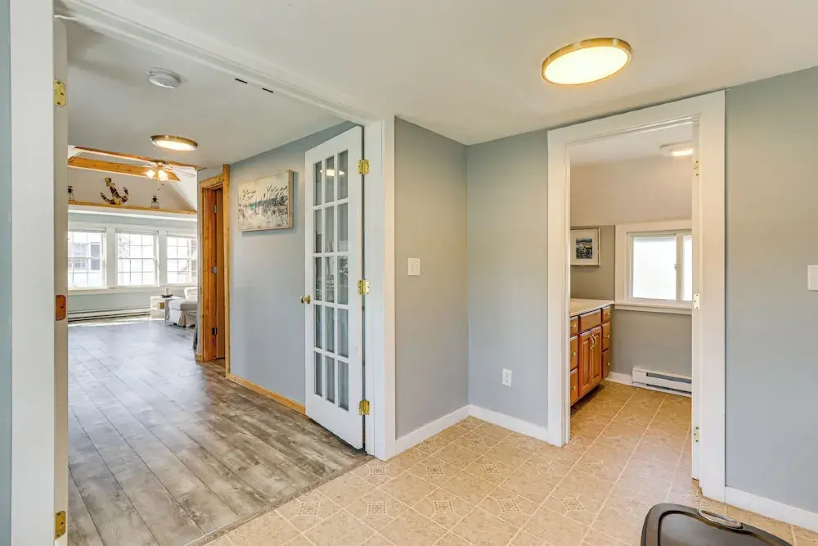 Walk to Hawk's Nest Beach: Coastal Old Lyme Apt