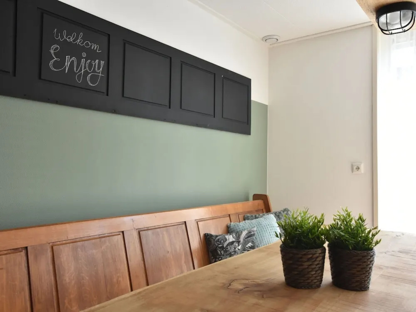 Holiday home in Dalfsen with terrace and garden with barbecue