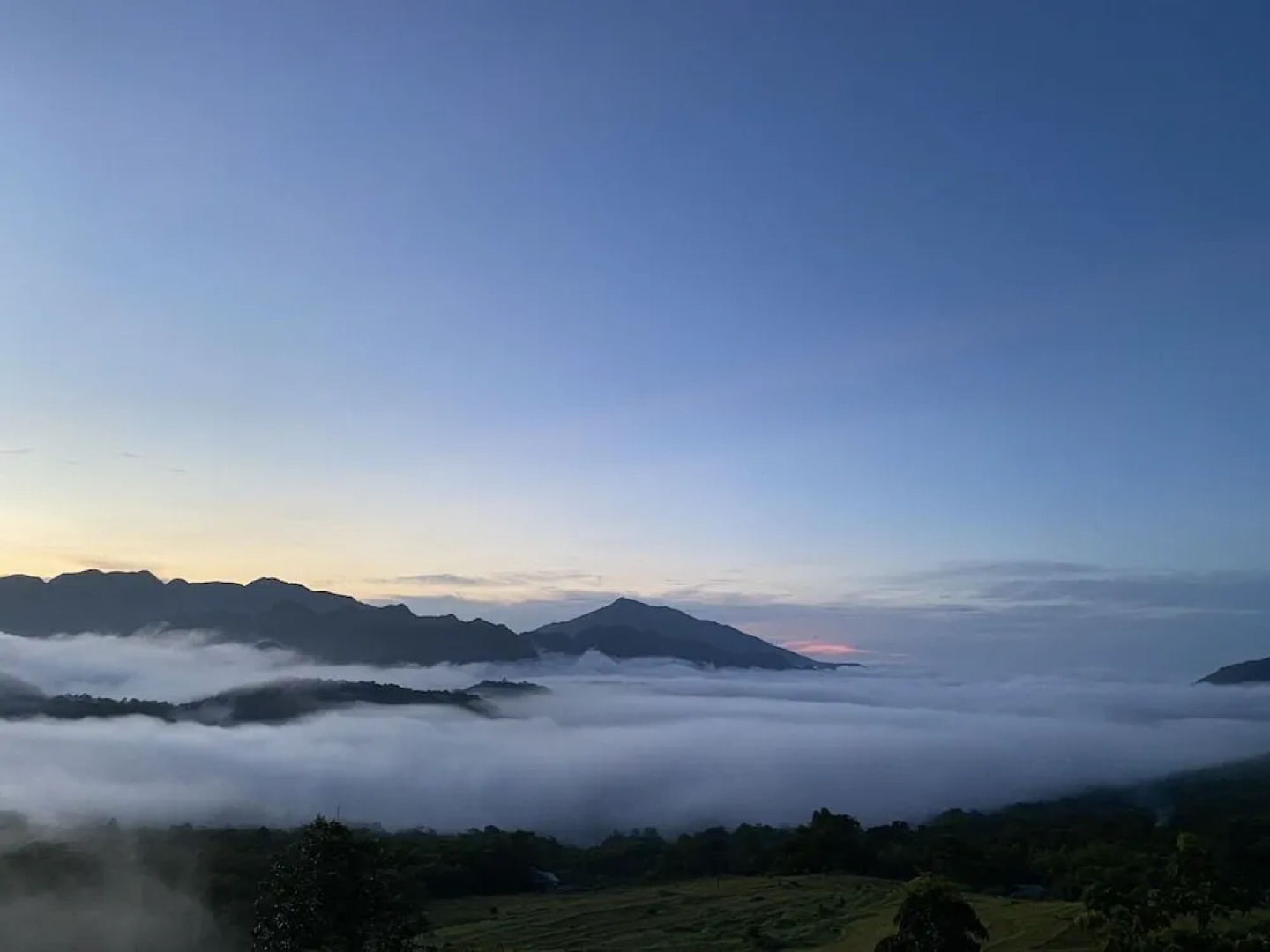 Ebino Pù Luông Resort