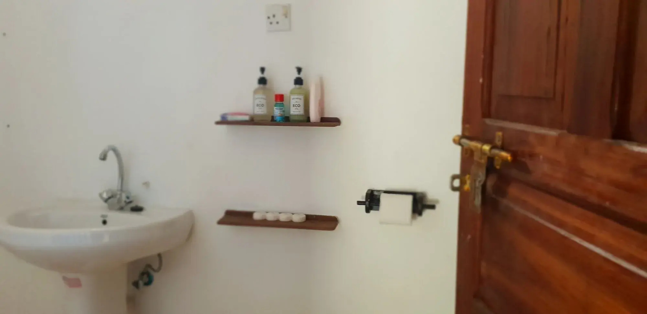 Kilimani Kwetu Beach Hotel