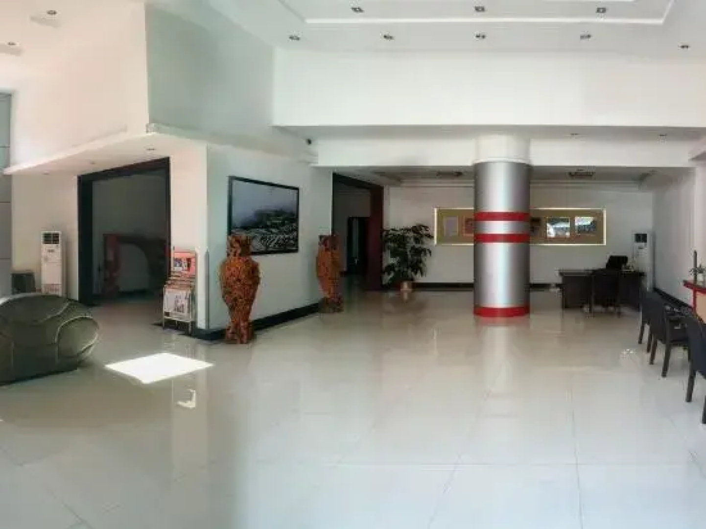 Bayi Baoyuan Hotel (Zhongshan Road No.1 Hospital)
