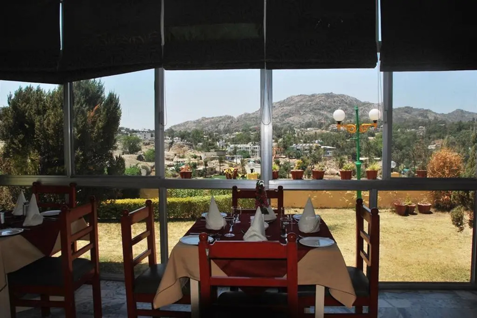 Hotel Sunrise Palace By Sky Stays