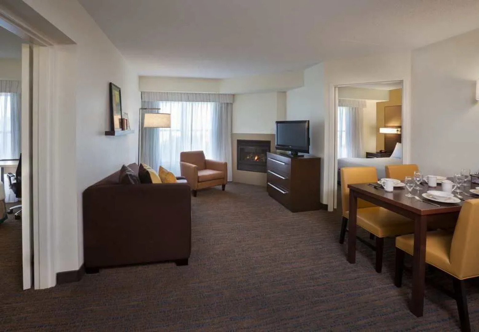 Cambridge Suites Mississauga