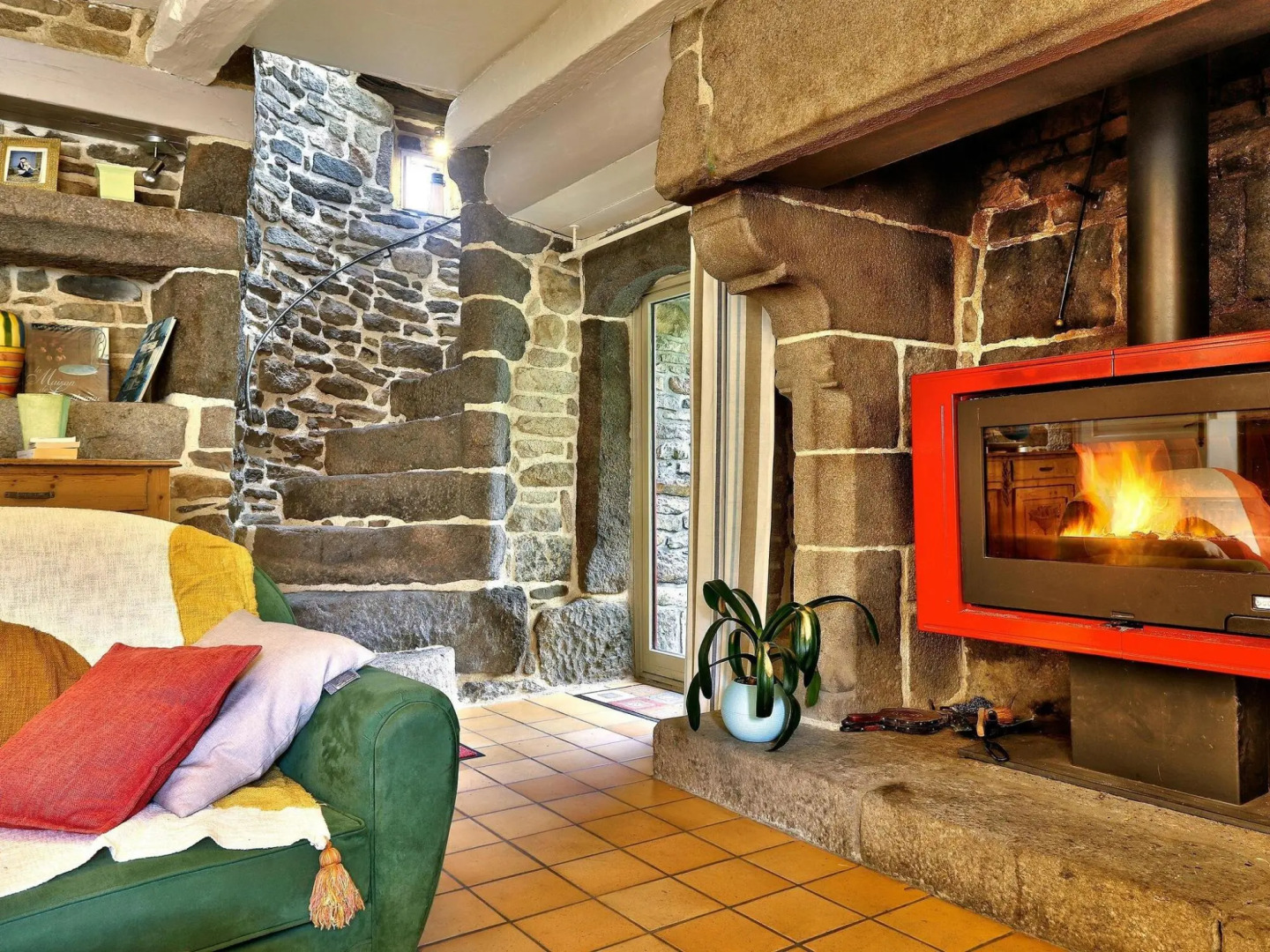 Inviting holiday home in Huelgoat with terrace