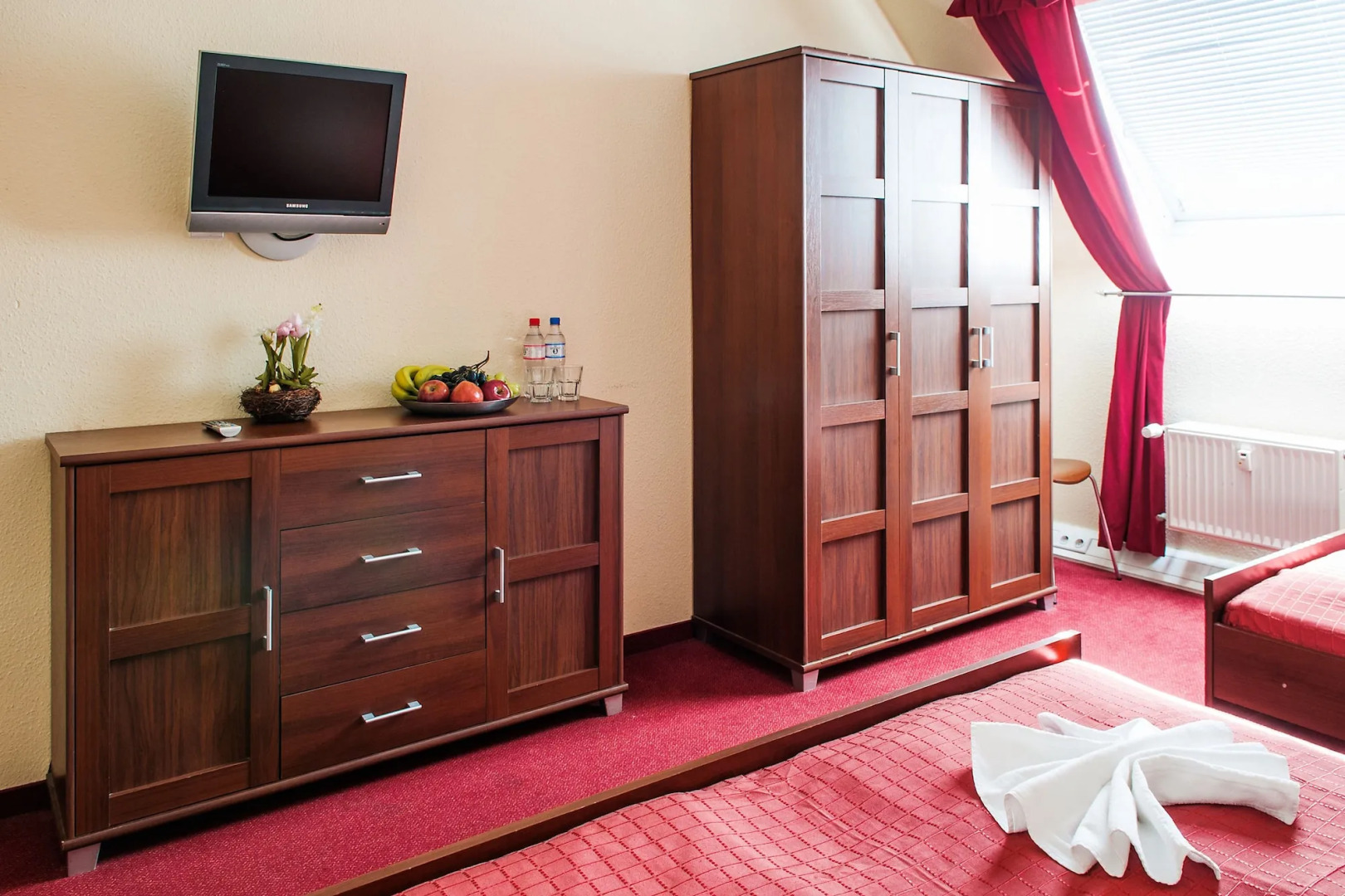 Mikon Eastgate Hotel