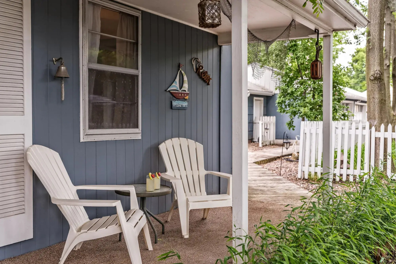 Silver Heart Inn and Cottages