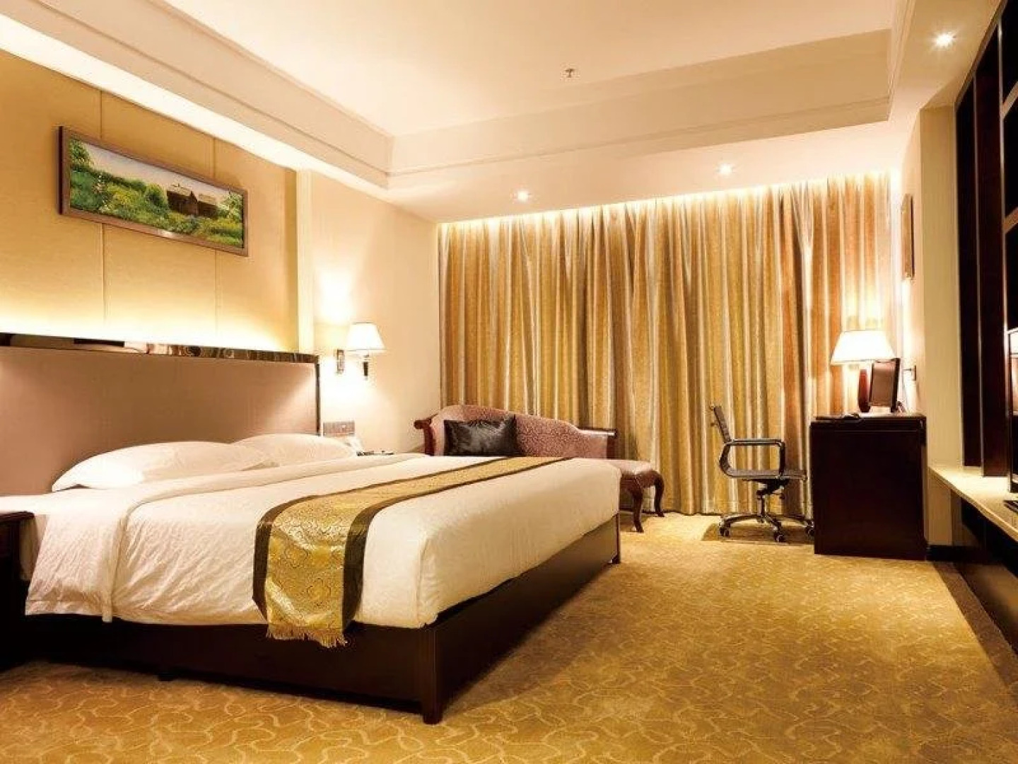 Bandao Mingzhu Hotel