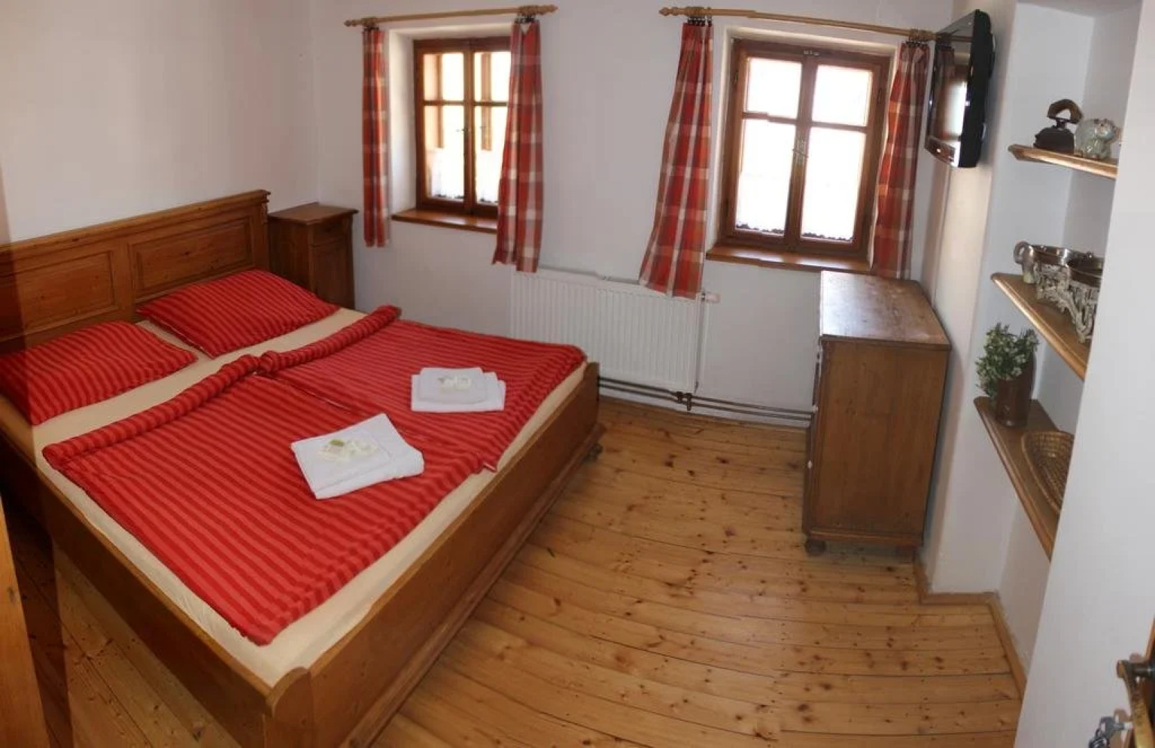 Restaurace-penzion Staropacká Sokolovna