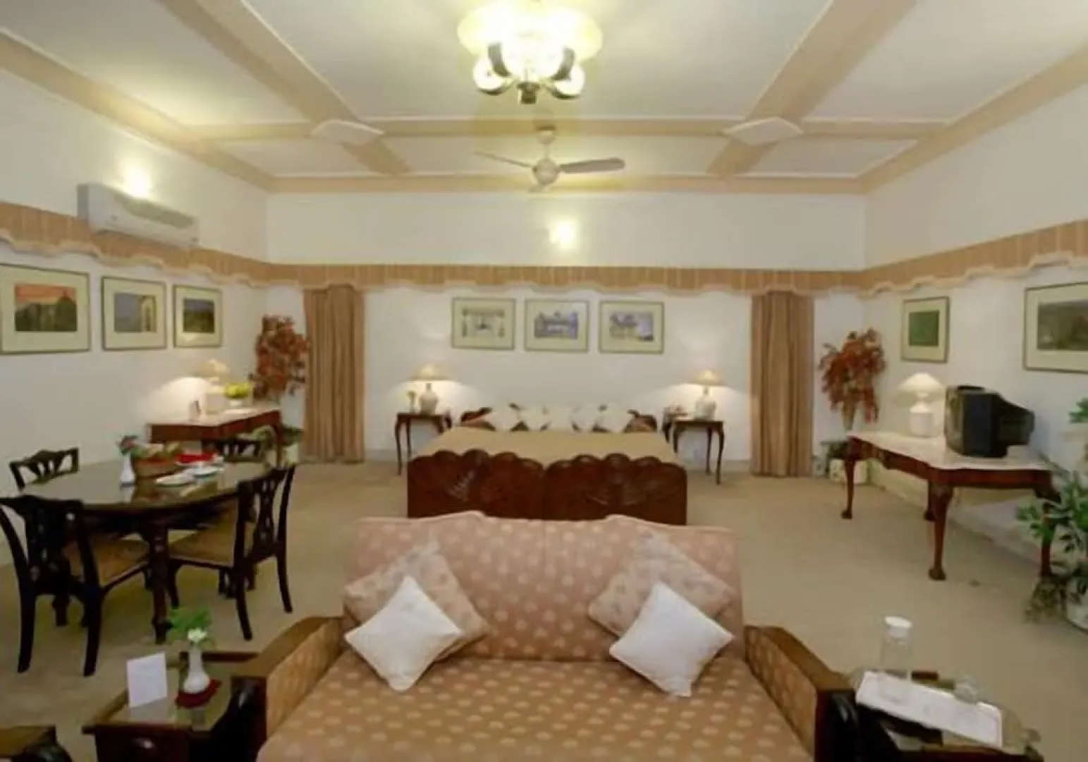 Karni Bhawan Palace Heritage